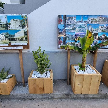 Guest House Vila Elezi Durrës Kültér fotó