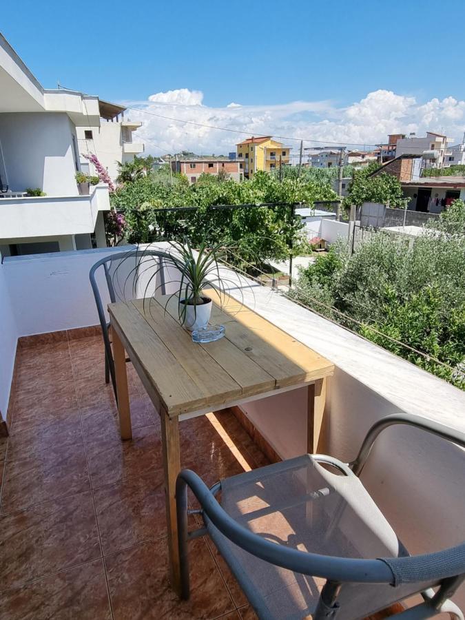 Guest House Vila Elezi Durrës Kültér fotó