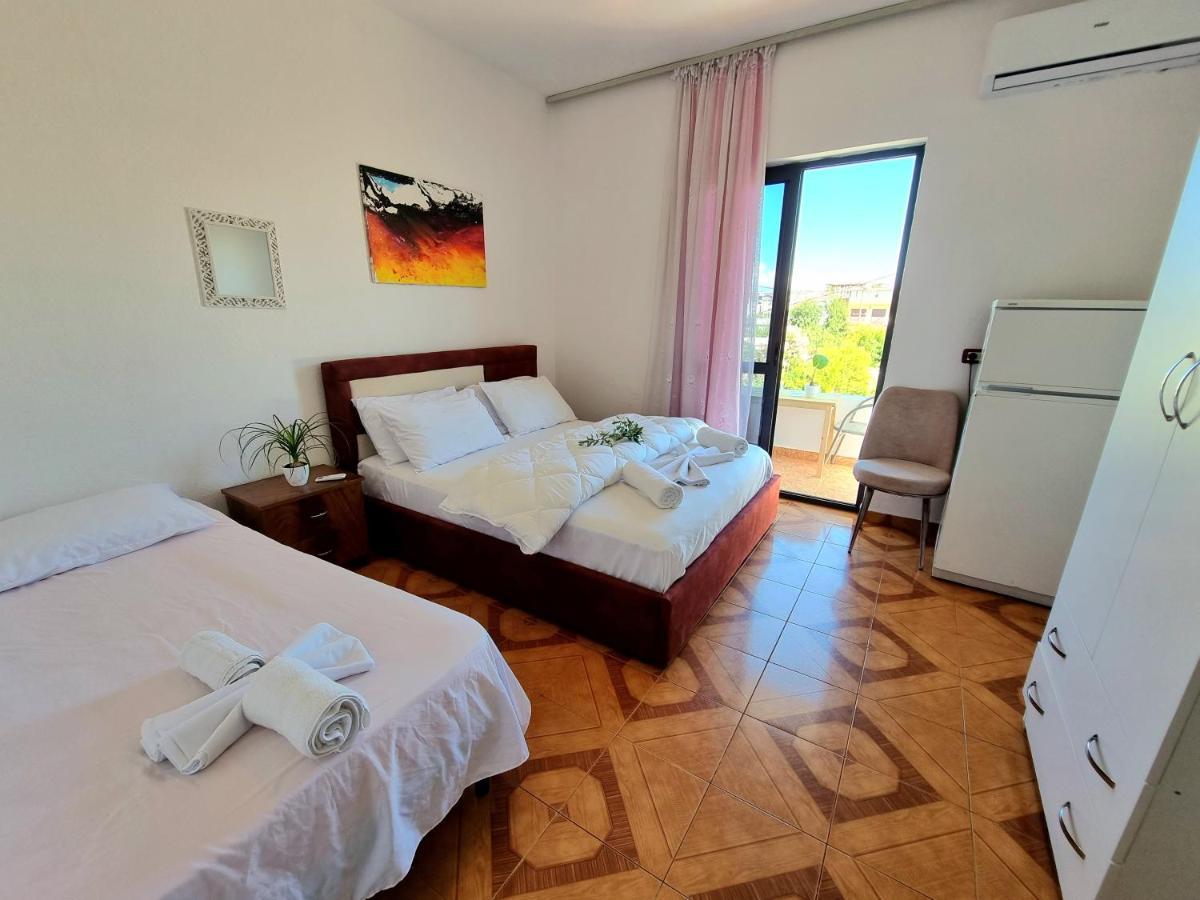 Guest House Vila Elezi Durrës Kültér fotó