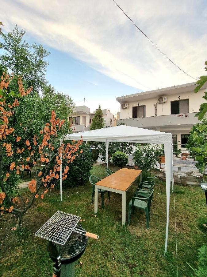 Guest House Vila Elezi Durrës Kültér fotó